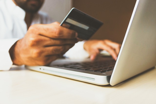 Como Viver da Internet e Ganhar Dinheiro Online
